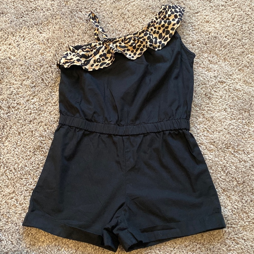 GYMBOREE Asymmetrical Black romper with cheetah ruffle